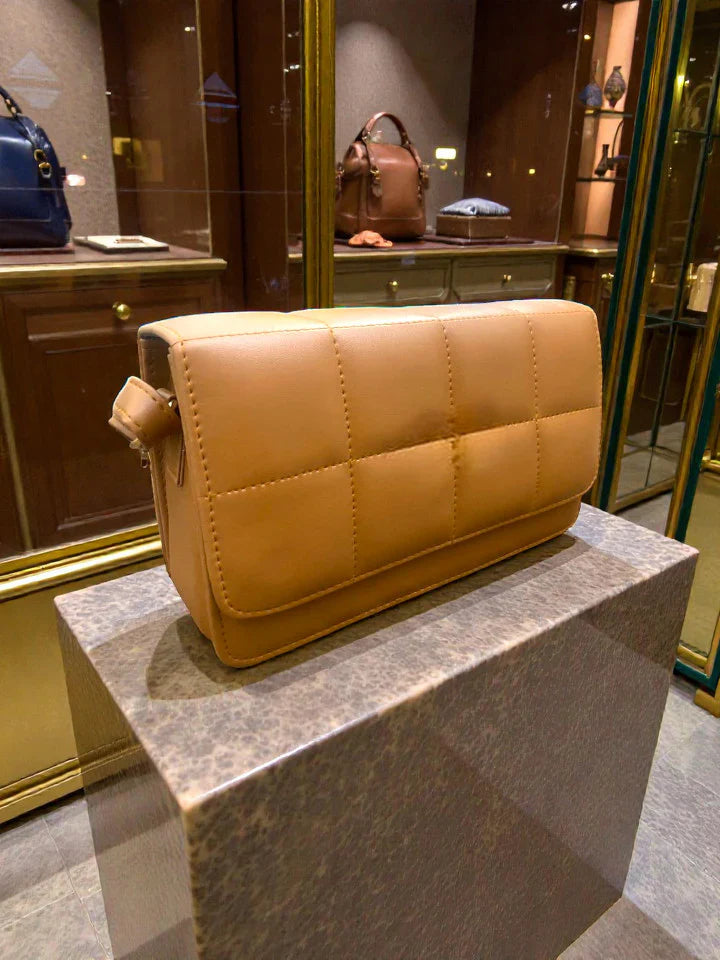 VIB - 002 ( Gold Brown )